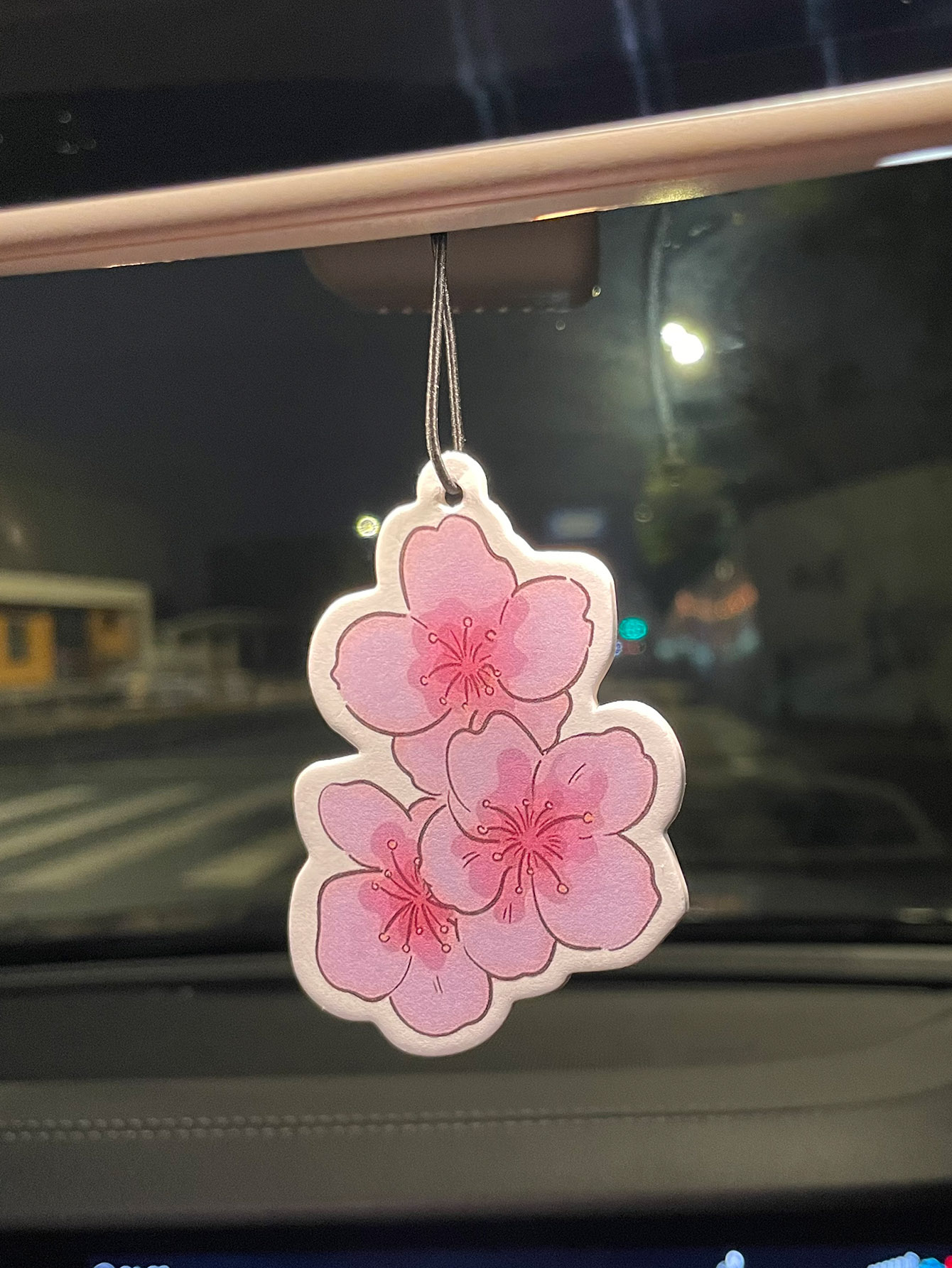 Sakura/Freesia Fresh Scent Fiv - đánh giá và giá Perfume Room Fragrance